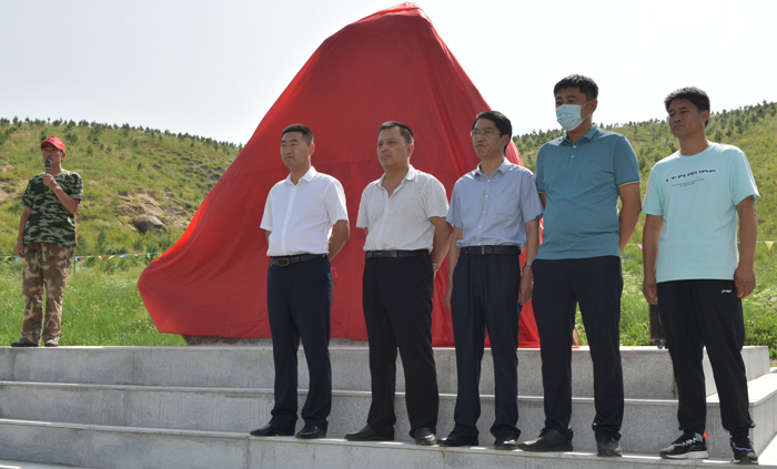 4與會(huì)嘉賓.jpg