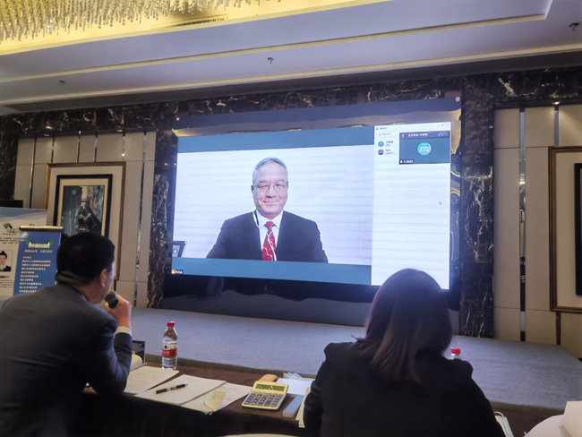 3、蘇總線上參加比賽.jpg
